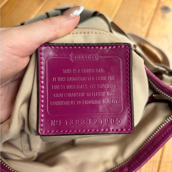 Coach F21905 Signature Pink Stripe Crossbody Bag - Picture 8 of 10